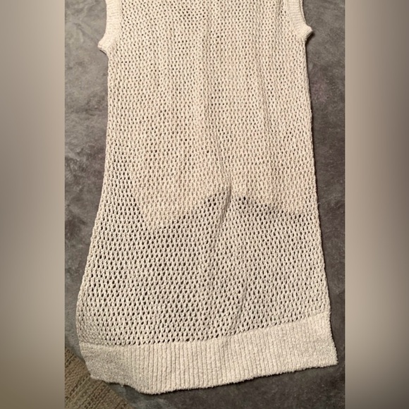 Free People Large High-Low, High Neck, Sleeveless Cream Knit Sweater - Picture 3 of 5